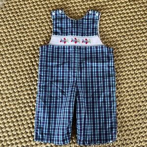 Petit Bebé Smocked Jon Jon (Size 6M)